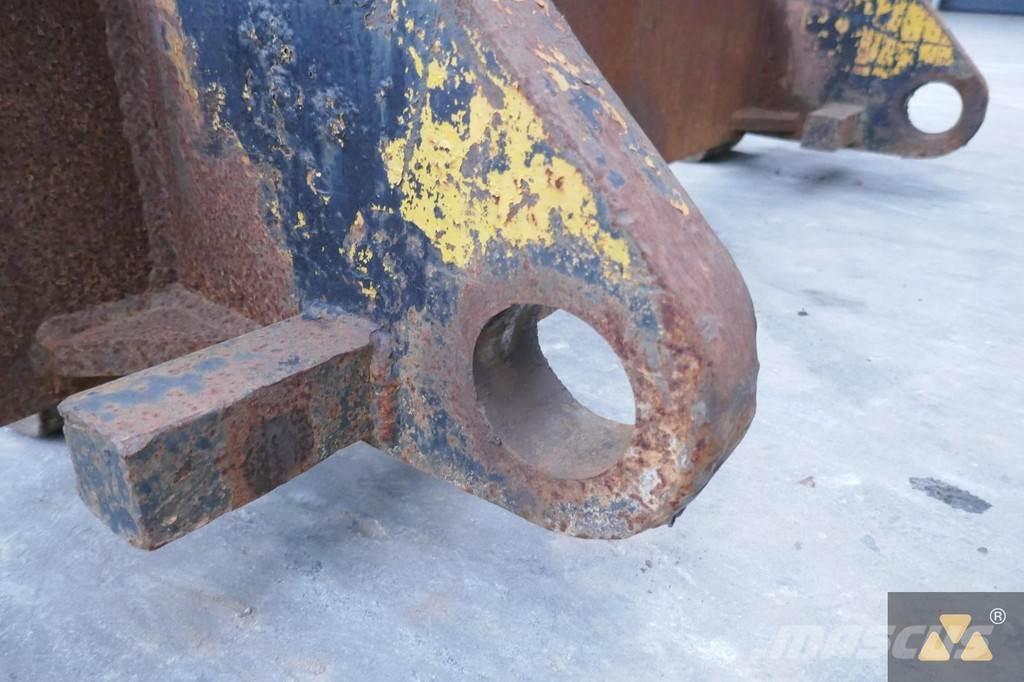 CAT 966/972 Forks Muud osad