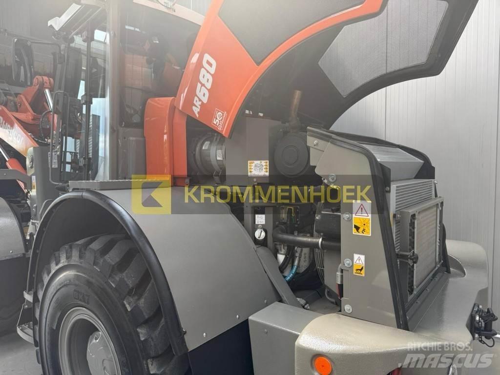 Weycor AR 680 Rataslaadurid