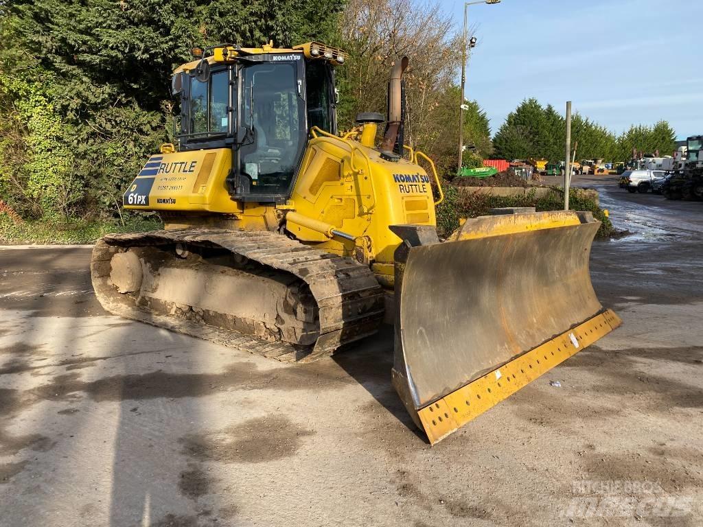 Komatsu D 61 PX-15 Buldooserid