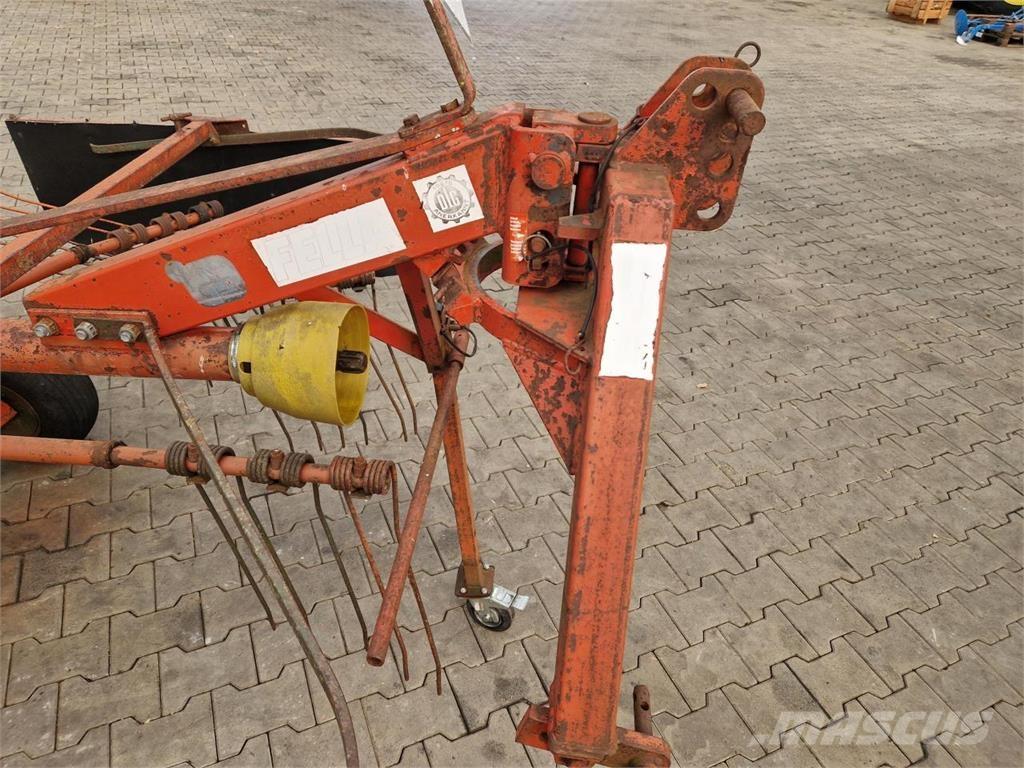 Fella TS 325 Vaalutid