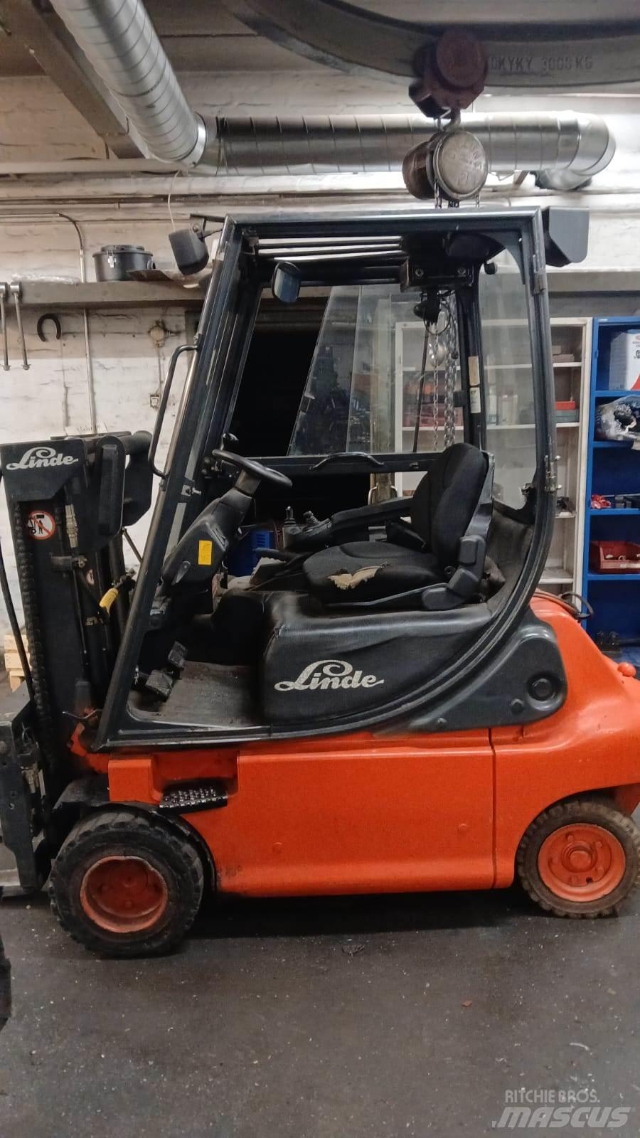 Linde E20P-02 Elektritõstukid