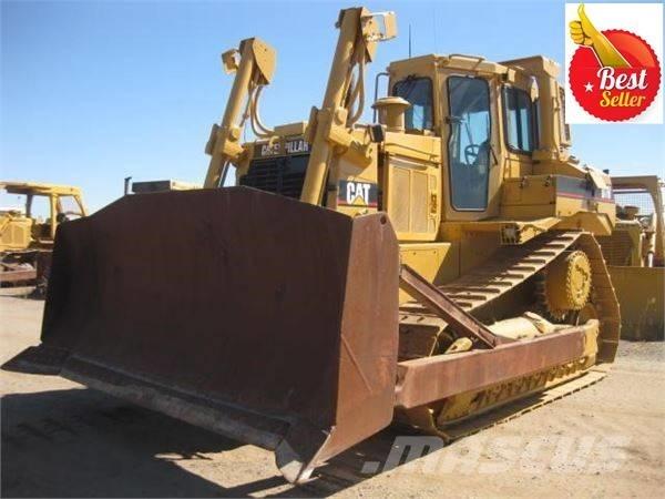 CAT D 7 H Buldooserid