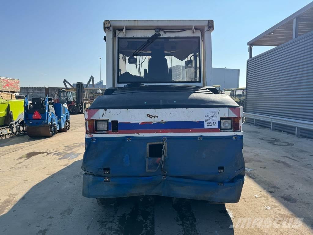 CAT PS-300B Pneumorehvidega rullid