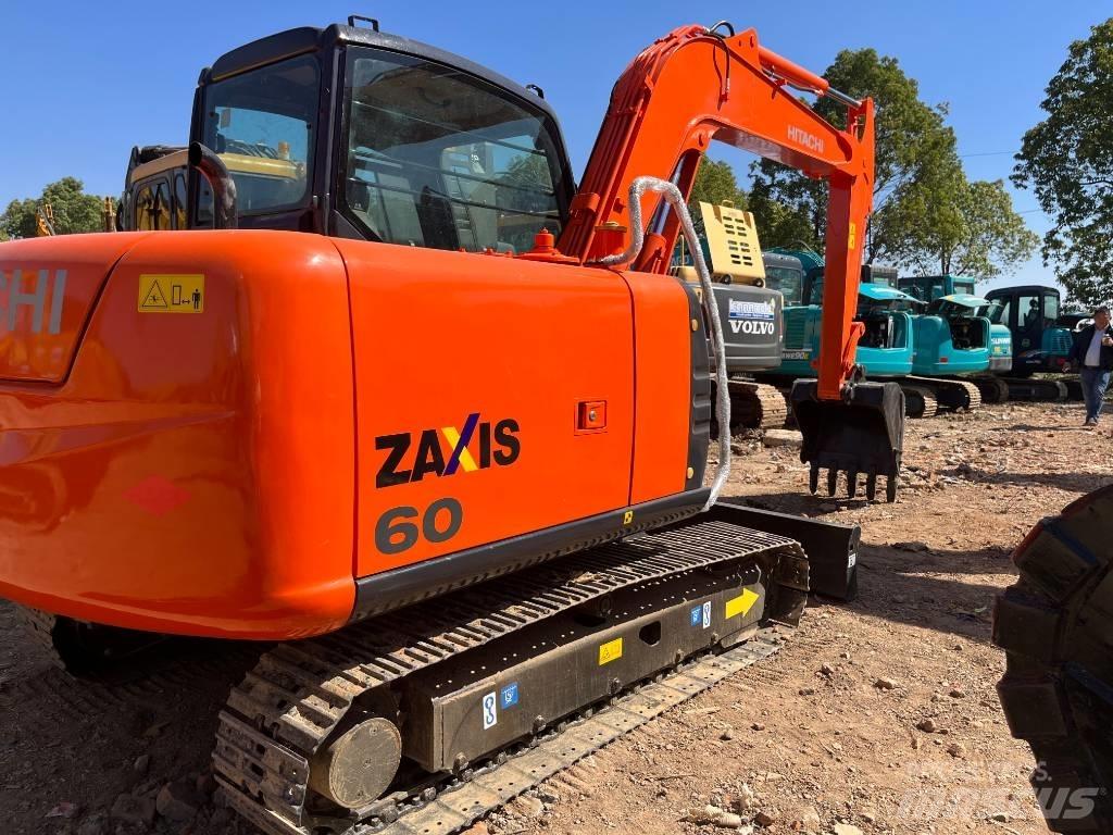 Hitachi ZX 60 Miniekskavaatorid < 7 t