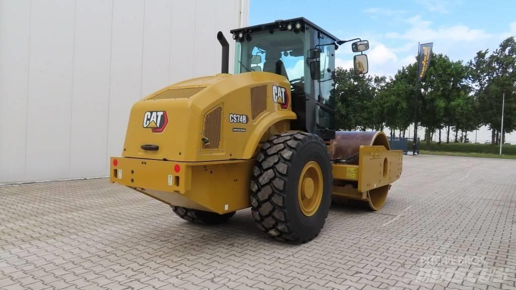 CAT CS 74 B Ühe trumliga rullid