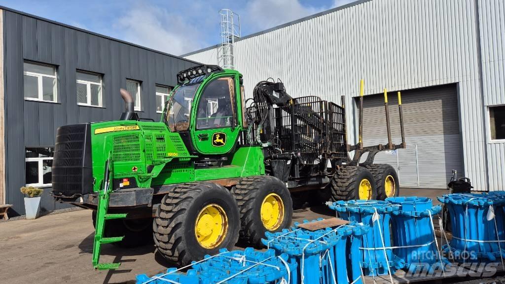 John Deere 1910 G Forwarderid