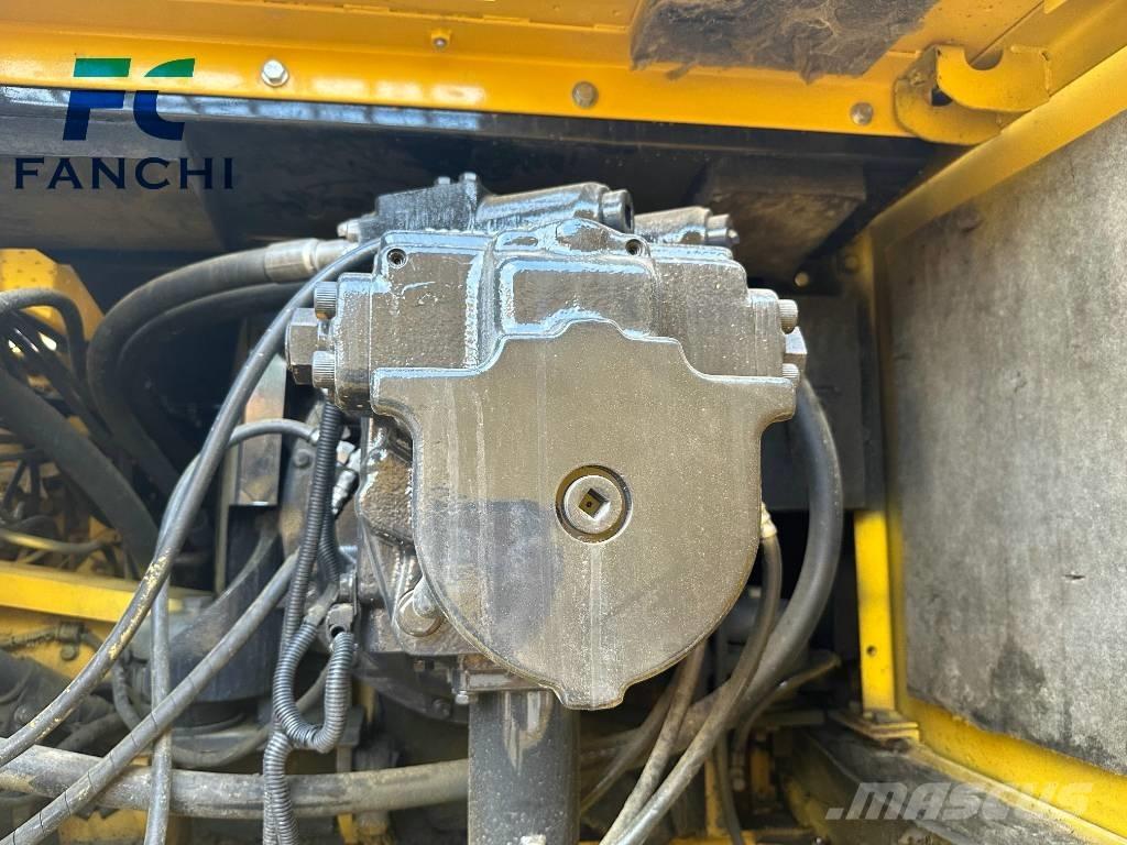 Komatsu PC 400-8 Roomikekskavaatorid