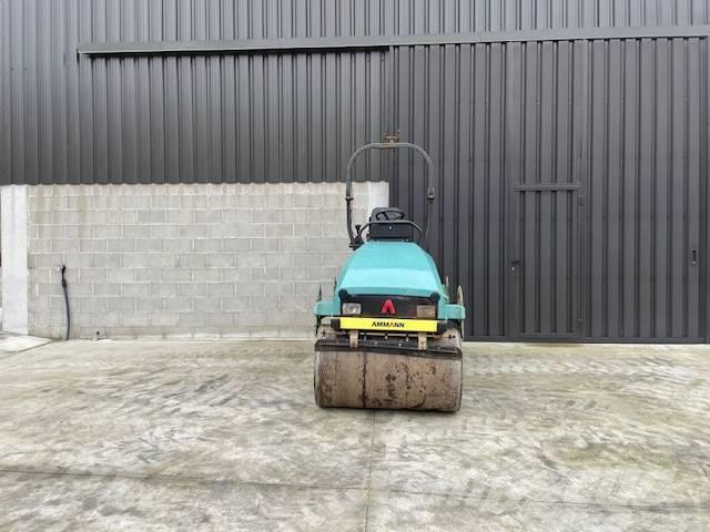 Ammann ARX 26.1-2 Tandemrullid