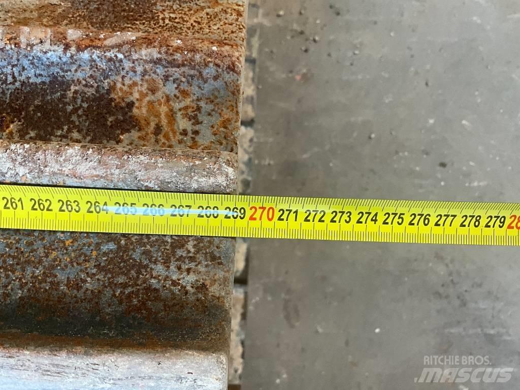 Hitachi ZX 135 US Roomikekskavaatorid