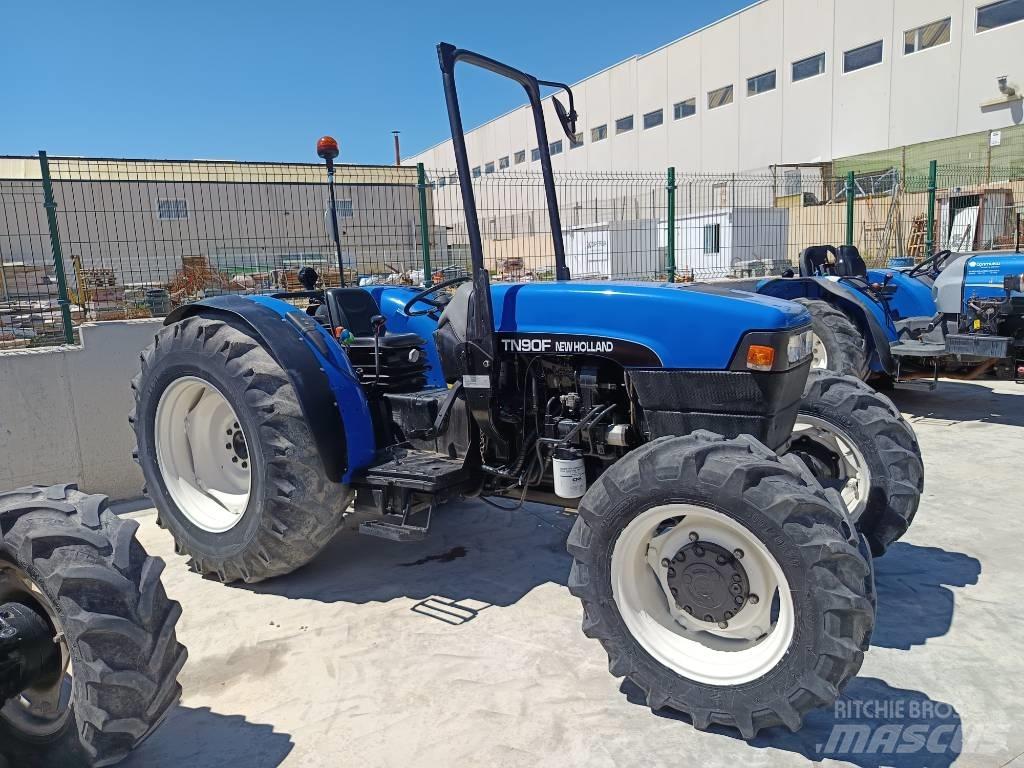New Holland TN 90 F Traktorid