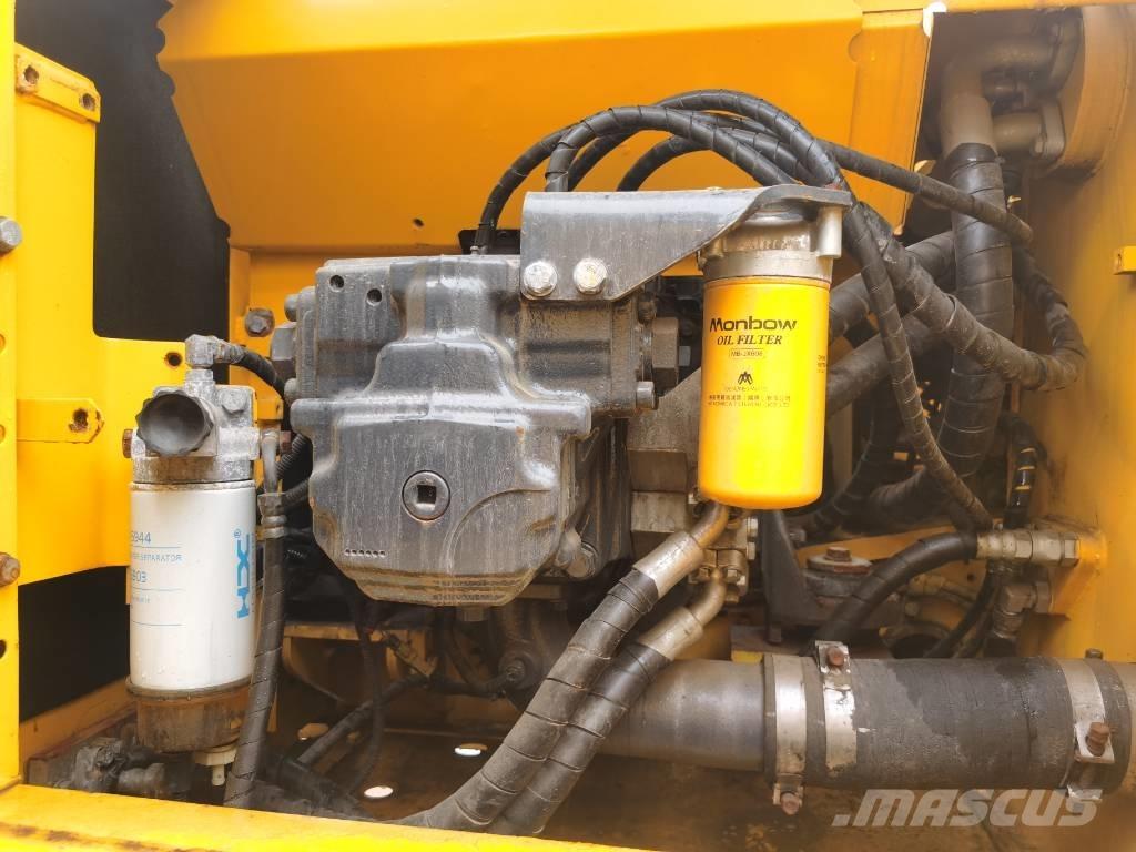 Komatsu PC 200-8 Roomikekskavaatorid