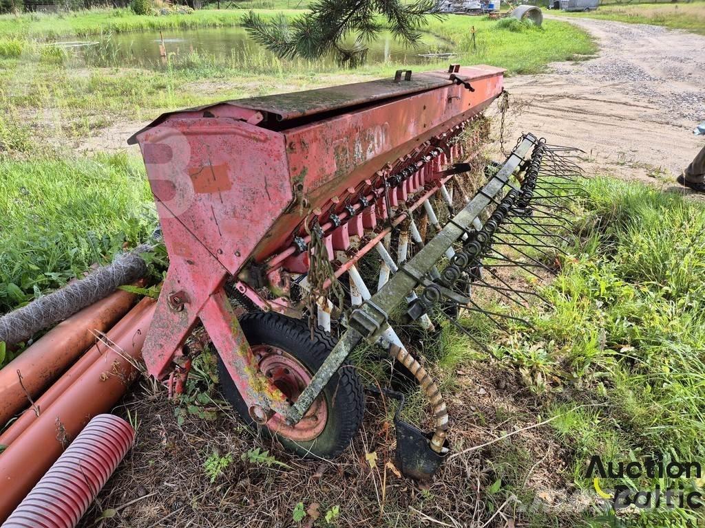 Saxonia A 200 Külvikud