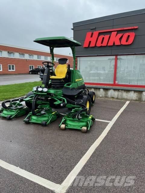 John Deere 9009A Fairway niidukid