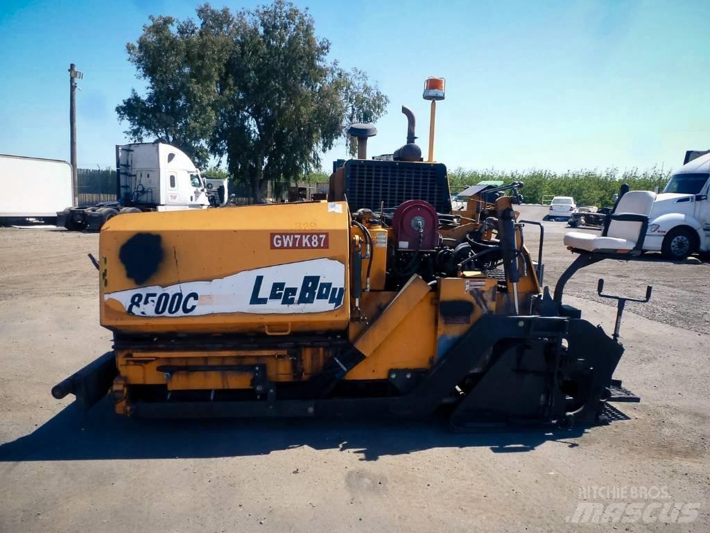 LeeBoy 8500 C Asfaldilaoturid