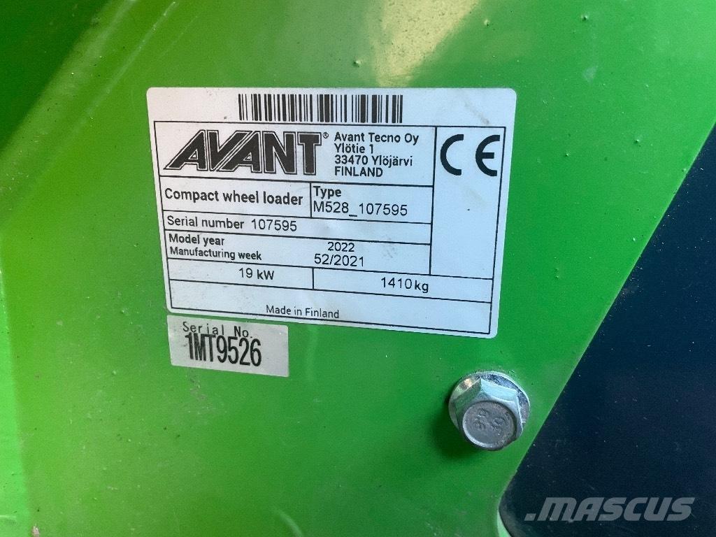 Avant 528 Mitmeotstarbelised laadurid