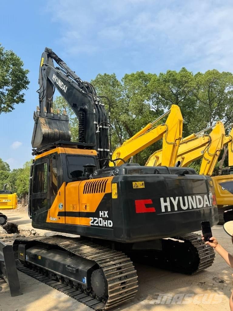 Hyundai HX220HD Väikeekskavaatorid 7t-12t