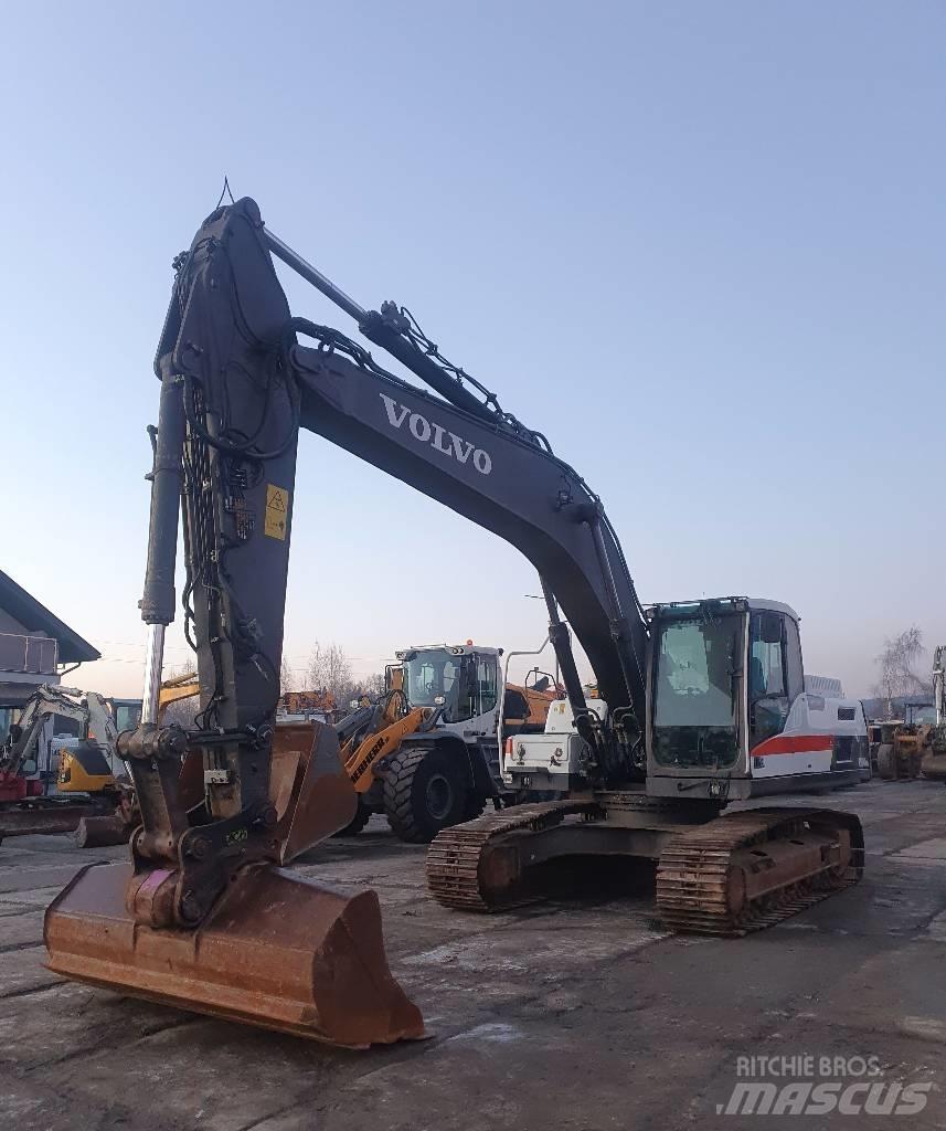 Volvo EC 250 D N L Roomikekskavaatorid