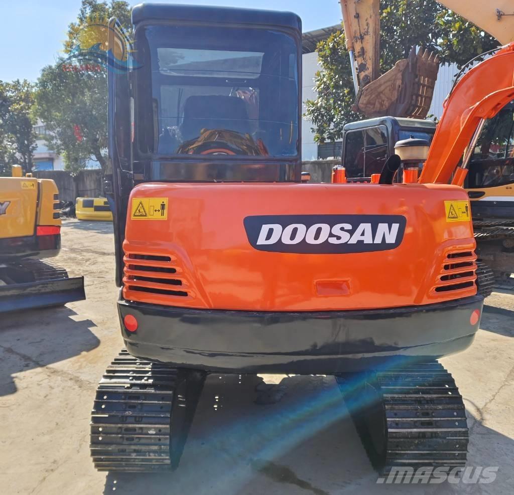 Doosan DH 55 Miniekskavaatorid < 7 t