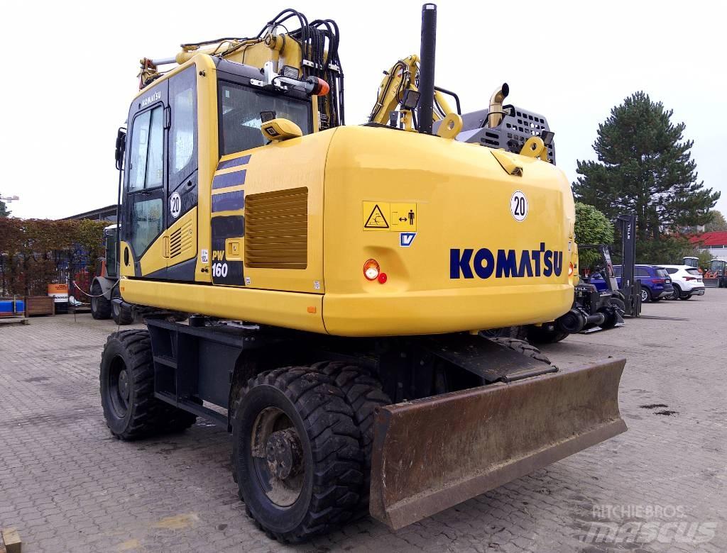 Komatsu PW160-11 Ratasekskavaatorid