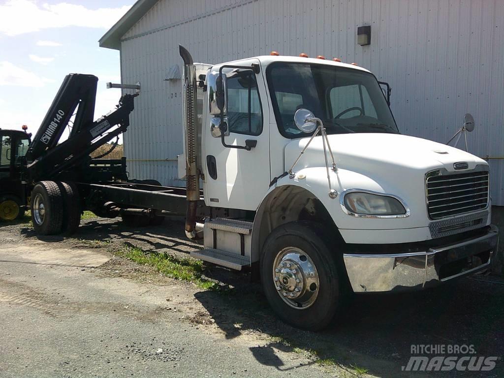 Freightliner M2 Raamautod