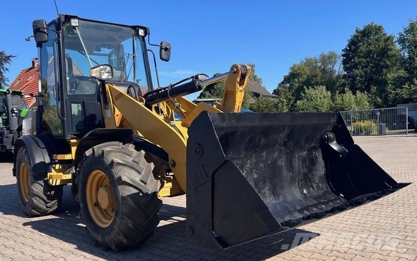 CAT 908M Radlader Rataslaadurid