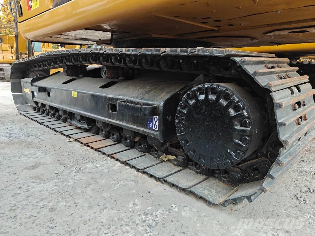 CAT 320 C L Roomikekskavaatorid