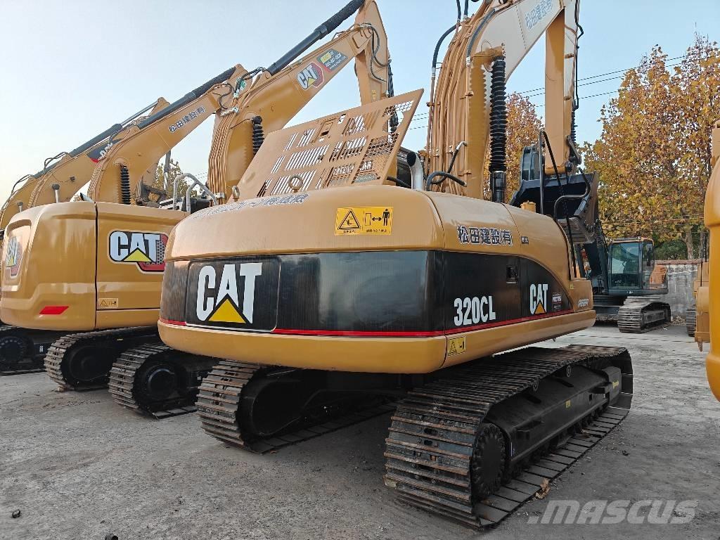 CAT 320 C L Roomikekskavaatorid