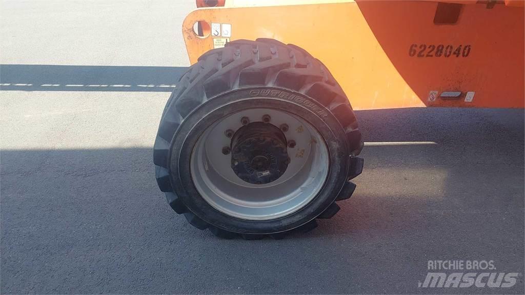 JLG 860SJ Teleskoop poomtõstukid