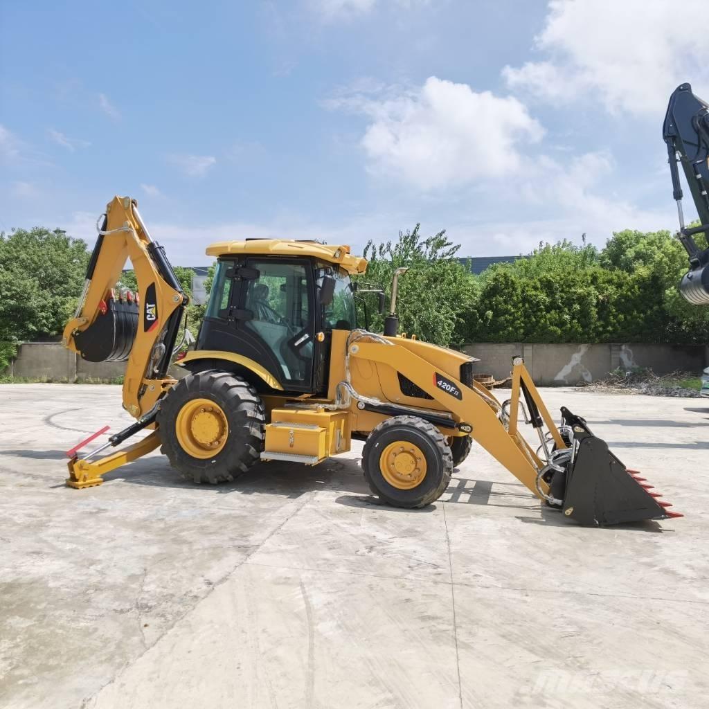 CAT 420 F Ekskavaatorlaadurid