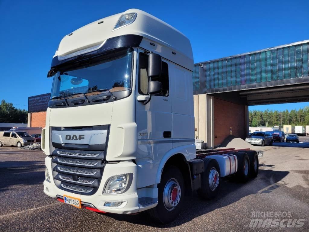 DAF XF.530.FAD Raamautod