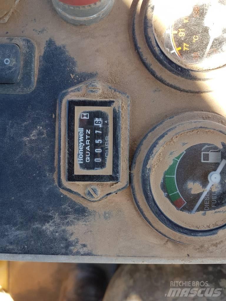 Volvo PT125 Pneumorehvidega rullid