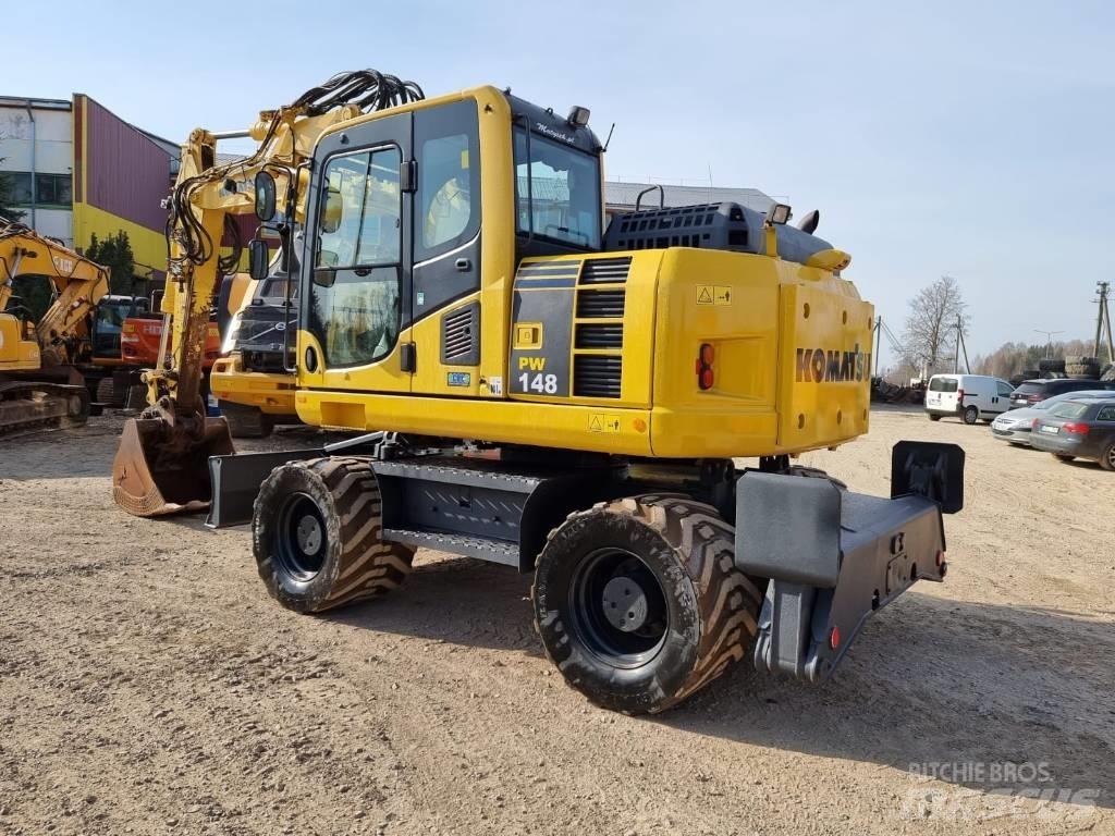 Komatsu PW 148-8 Ratasekskavaatorid