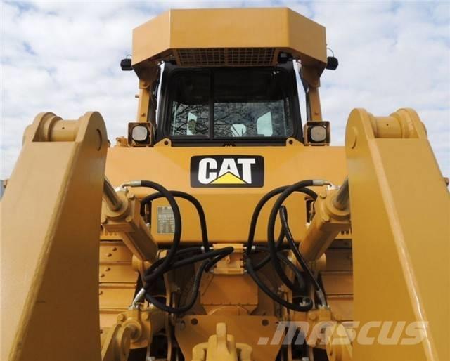 CAT D 7 R Buldooserid