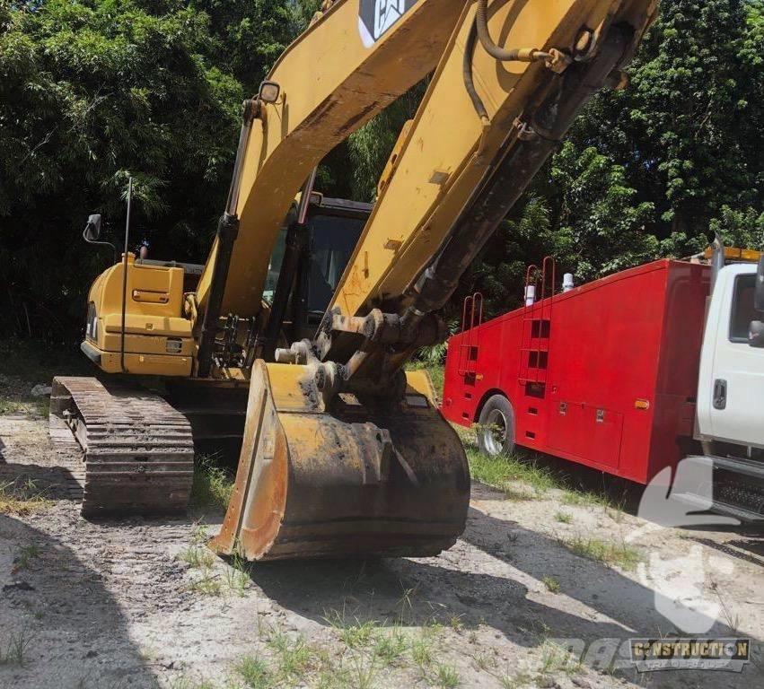 CAT 320 D L Roomikekskavaatorid