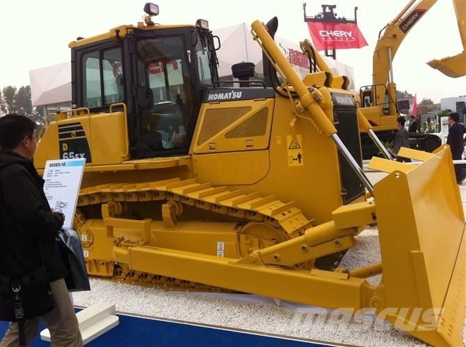 Komatsu D 65 EX-16 Buldooserid