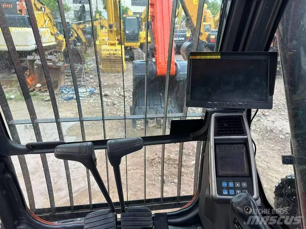 Doosan DX 340 LCA Roomikekskavaatorid