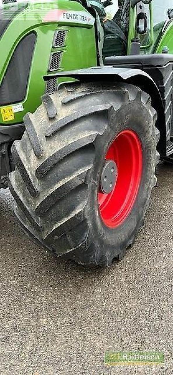 Fendt 724 vario Traktorid