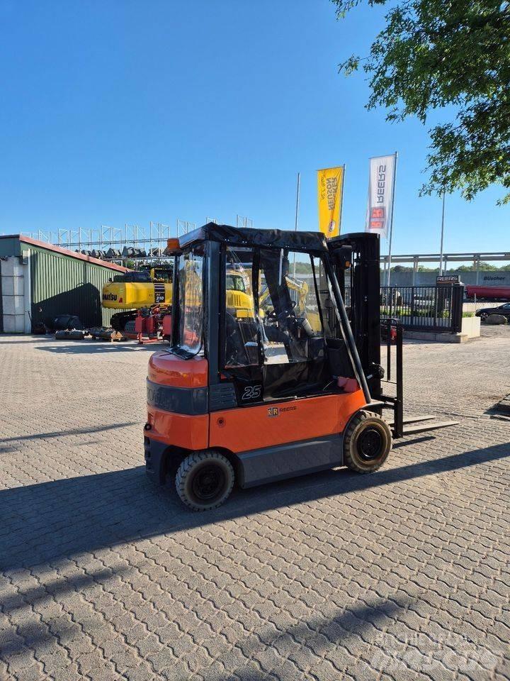 Toyota 7 FB MF 25 Muu