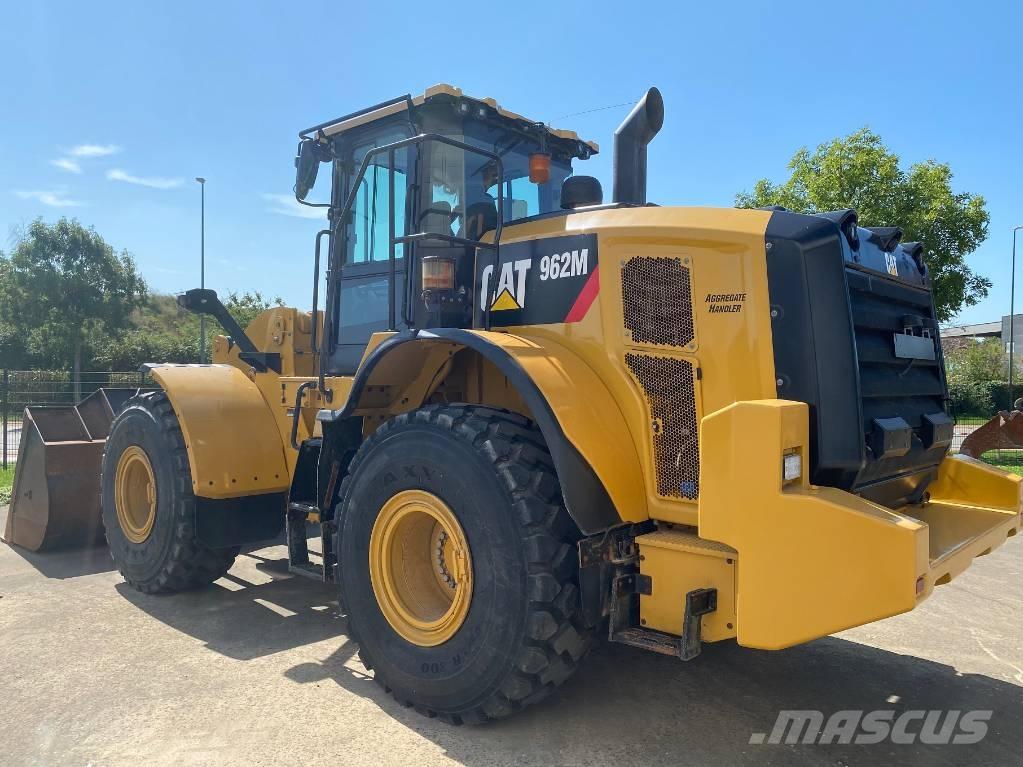 CAT 962 M Rataslaadurid