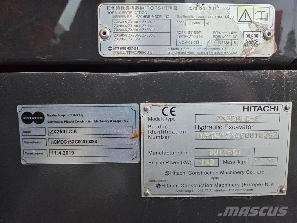 Hitachi ZX 250 LC-6 Roomikekskavaatorid