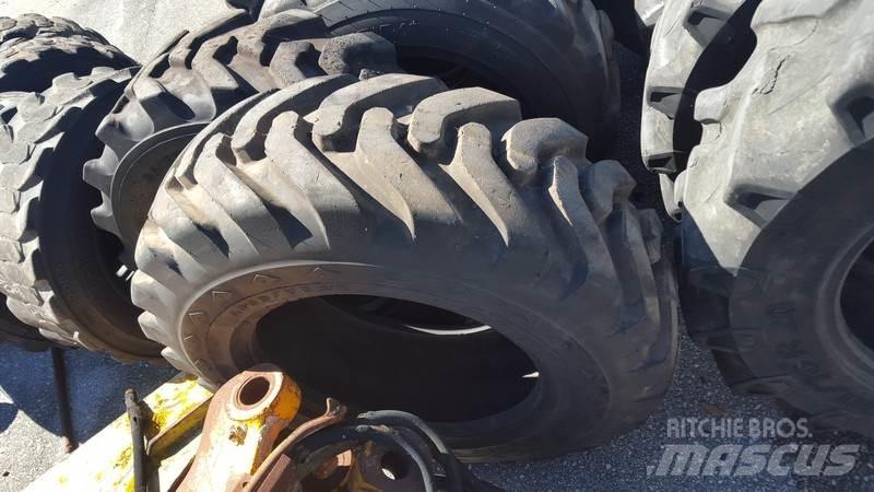  Pneu 10.5/80-18 Rehvid, rattad ja veljed