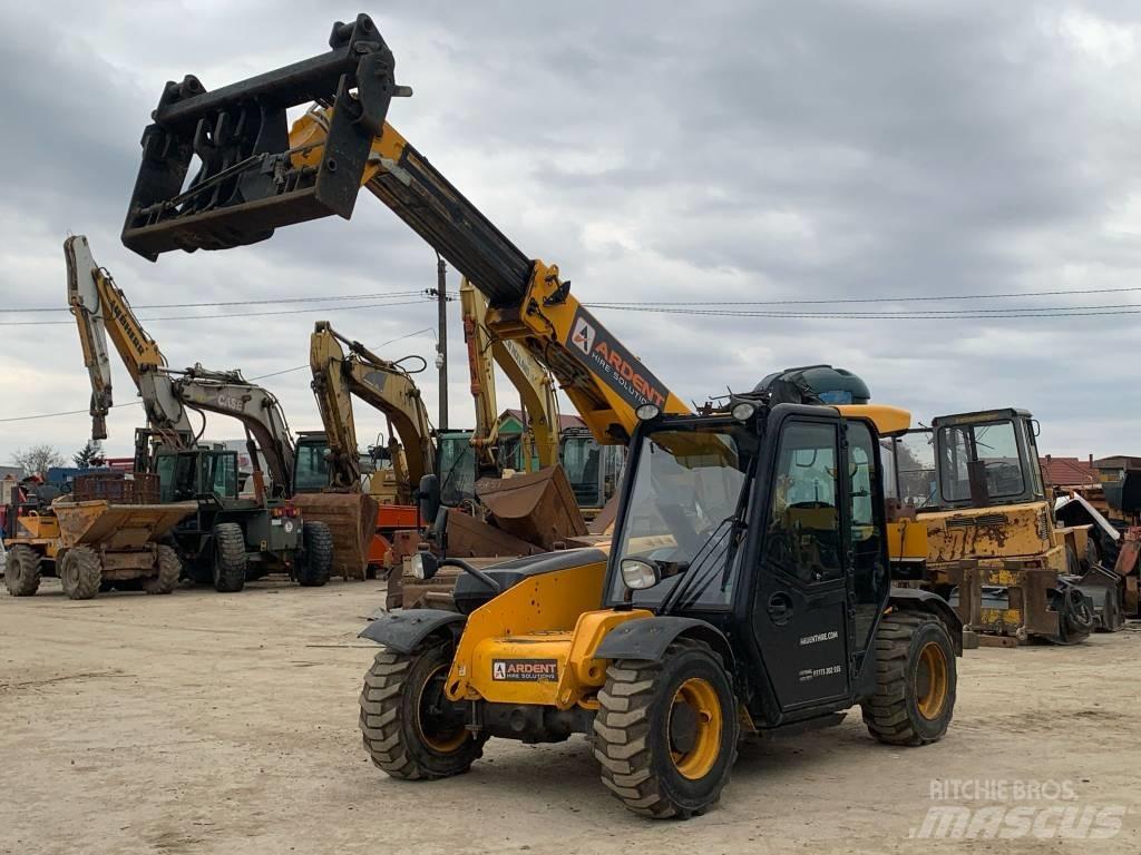 JCB 525-60 HI VIZ Põllumajanduslikud teleskoopkäitlejad
