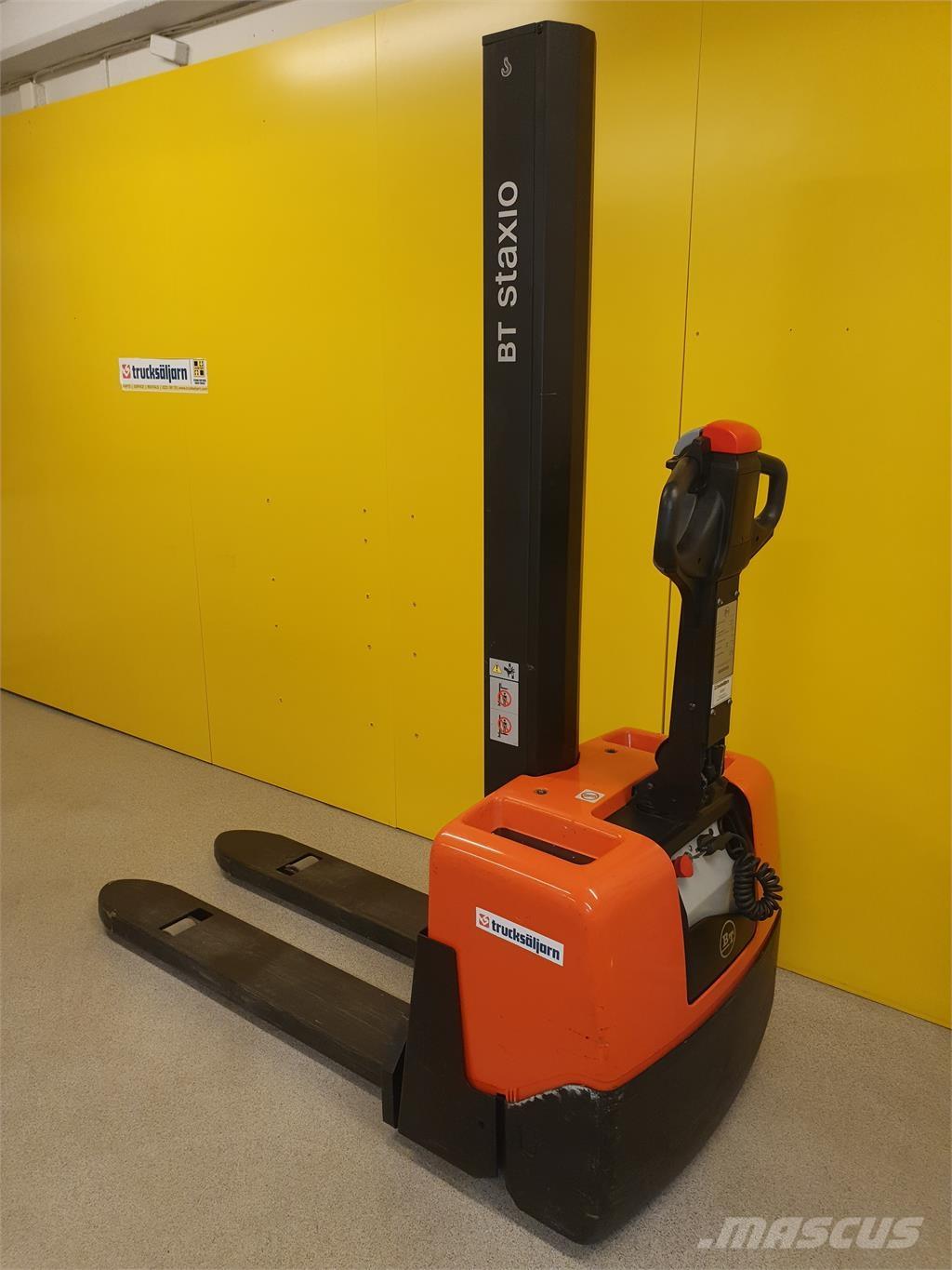 BT HWE100 Platvormiga virnastajad