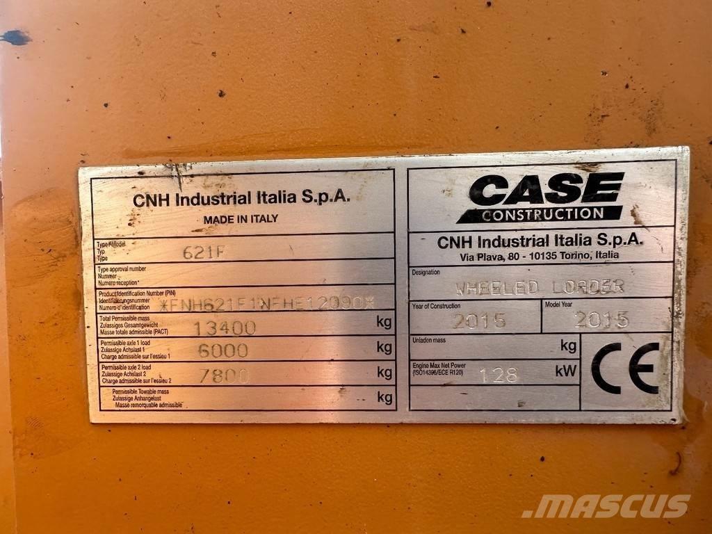 CASE 621 F Rataslaadurid