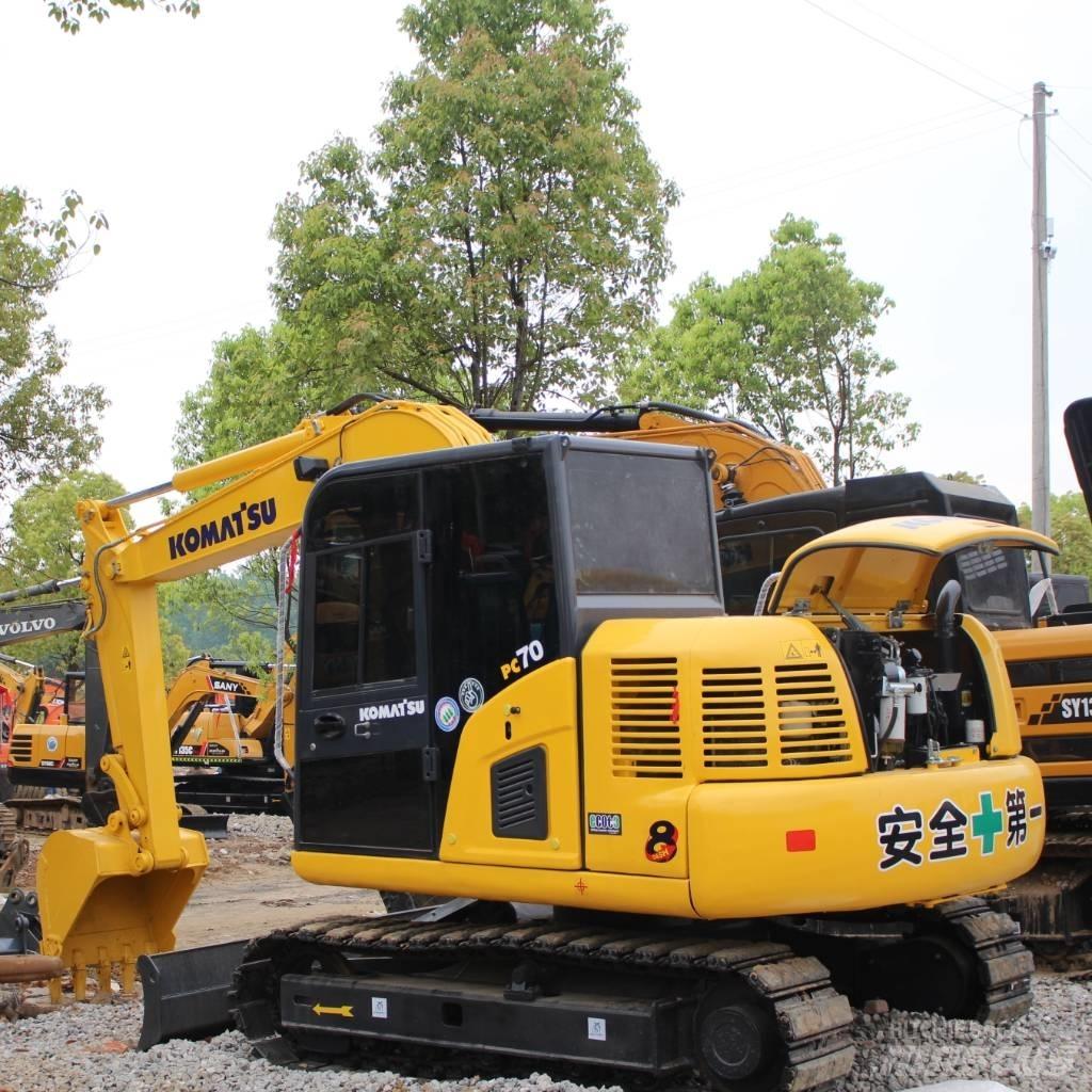 Komatsu PC 70-8 Roomikekskavaatorid