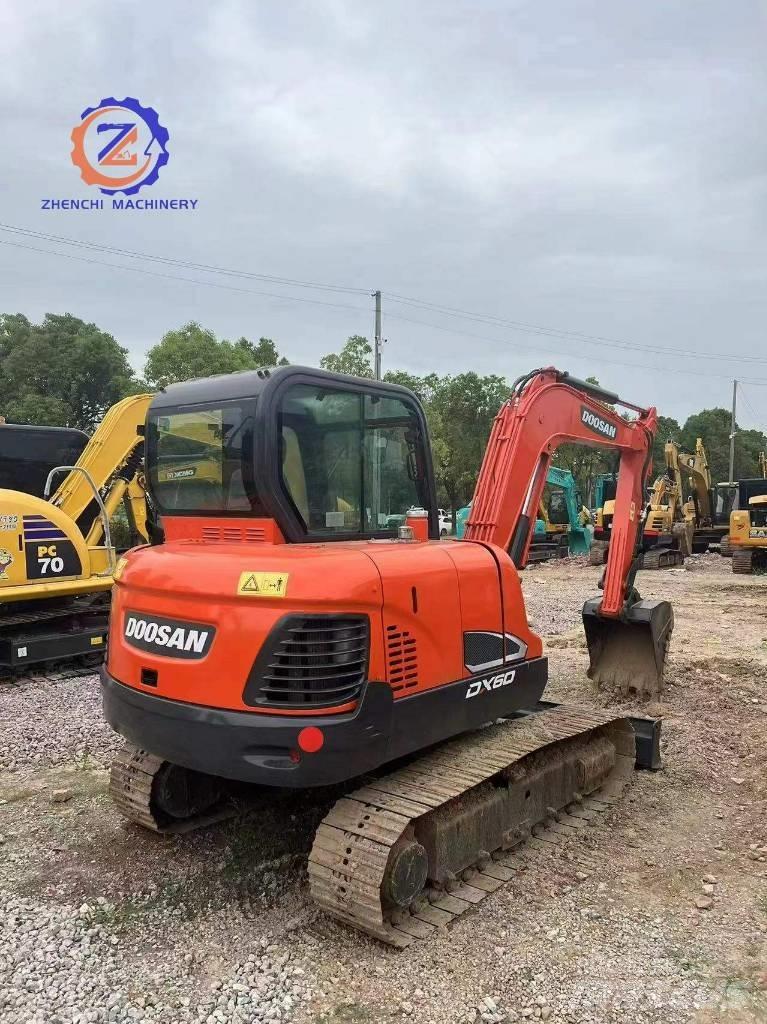 Doosan DX 60 Miniekskavaatorid < 7 t