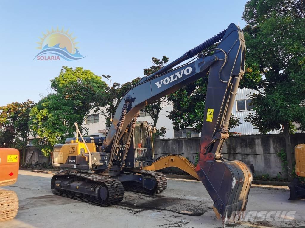 Volvo EC 220 DL Roomikekskavaatorid