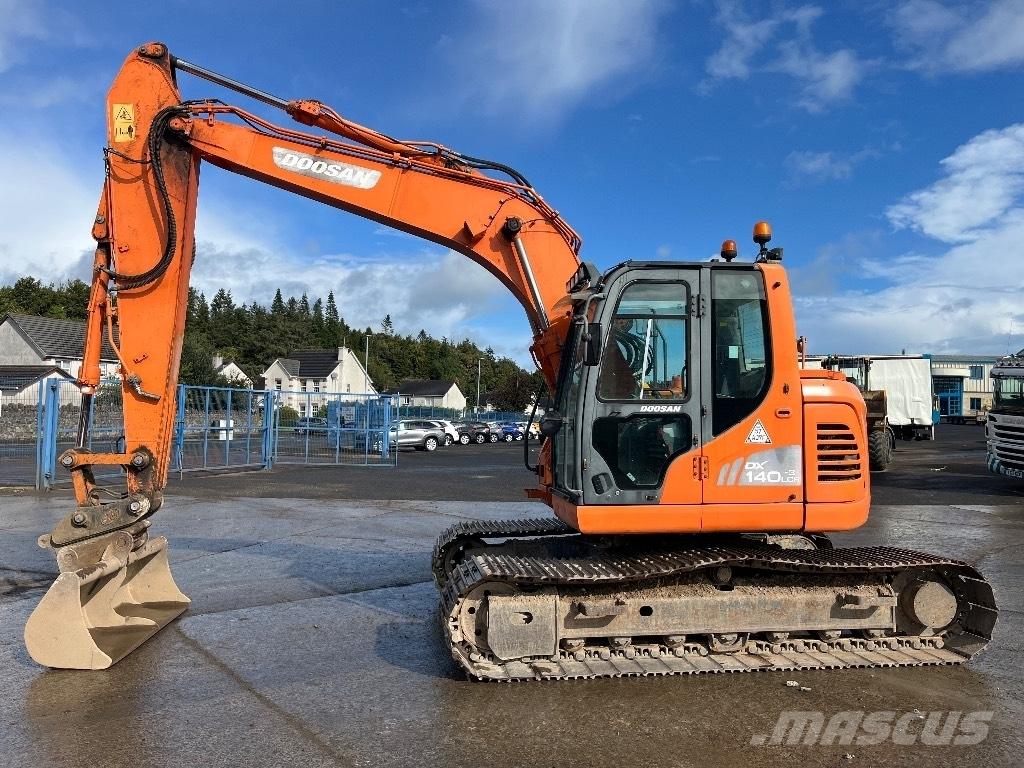 Doosan DX140 LCR-3 Roomikekskavaatorid