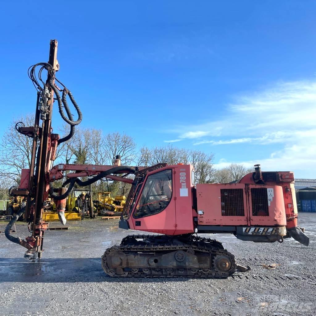Sandvik DX 780 Vertikaalsed puurmasinad