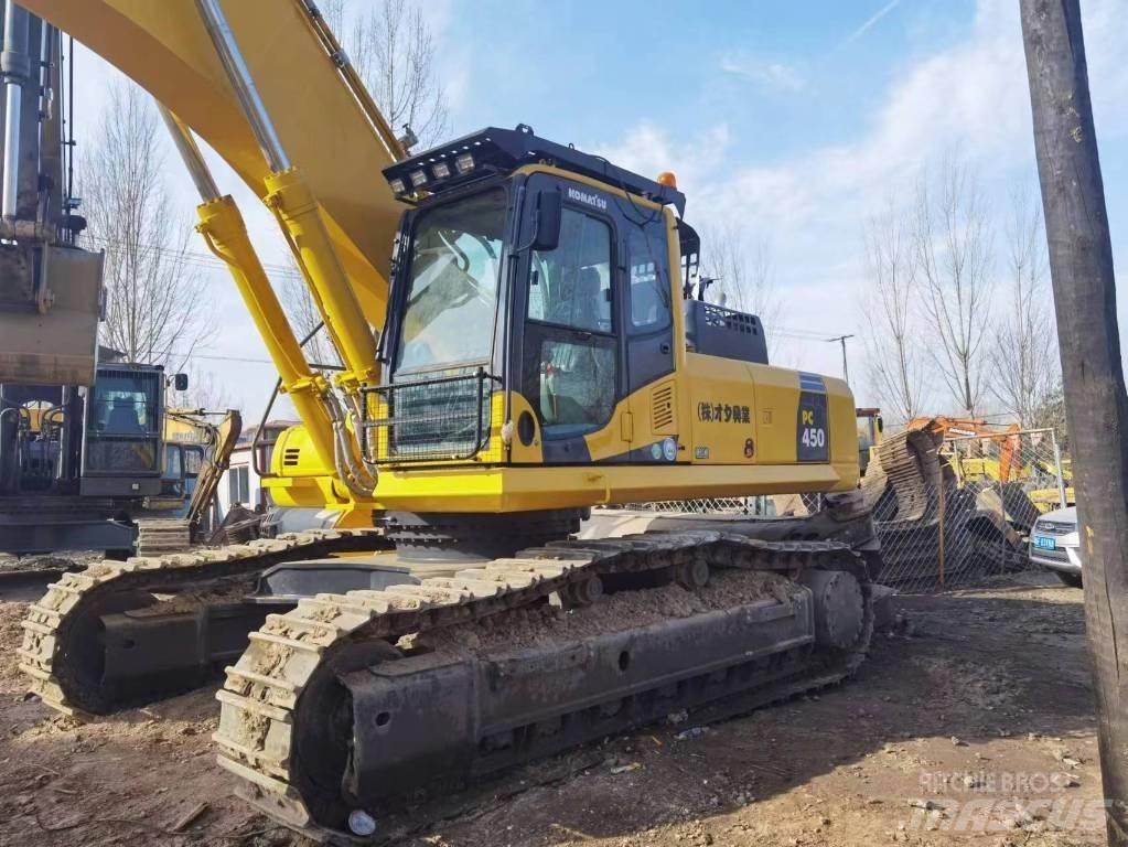 Komatsu PC 450-8 Roomikekskavaatorid
